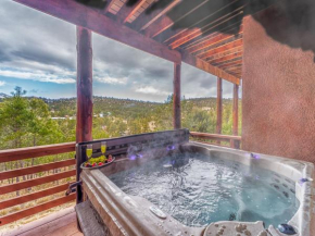 Altitude Adjustment, 5 BR, Fireplace, Hot Tub, Sierra Blanca Views, Pets, Sleeps 14